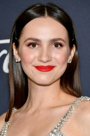 Maude Apatow portrait