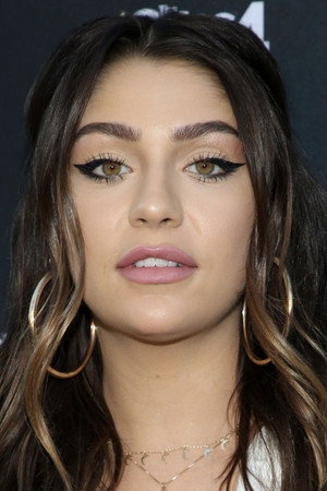 Andrea Russett portrait