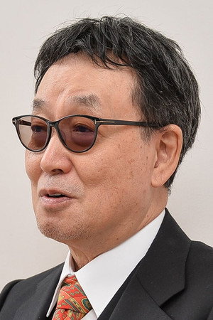 Oji Hiroi portrait