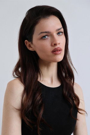 Sedona Legge portrait