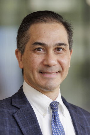 Dan Barouch portrait