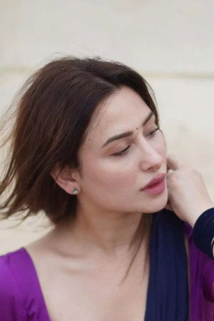 Mahira Sharma portrait