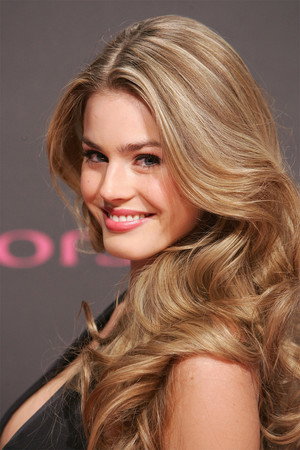 Vanessa Hessler portrait