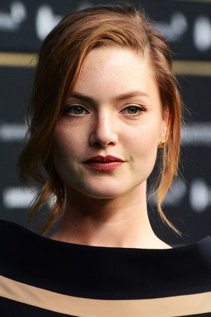 Holliday Grainger portrait