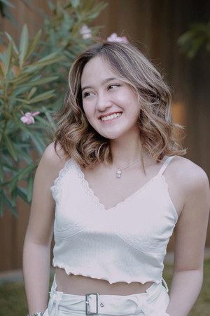 Salshabilla Adriani portrait