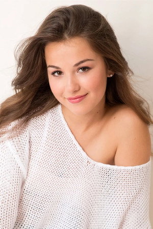 Esther Zynn portrait