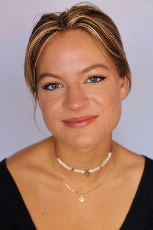 Juna de Leeuw portrait