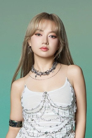 Xuan Nghi portrait