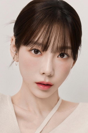 Taeyeon portrait