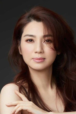 Catherine Hung Yan portrait