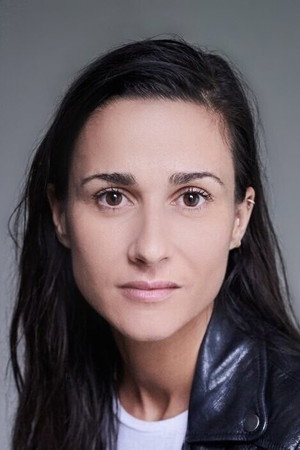 Sarah Barlondo portrait