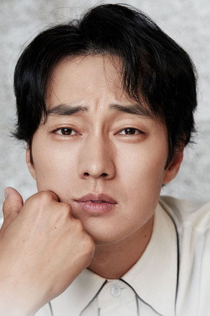 So Ji-sub portrait