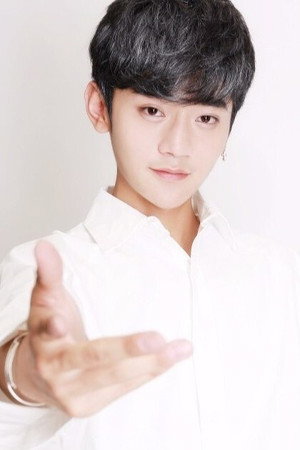 Yu Kaining portrait