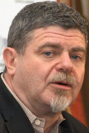 Gustavo Santaolalla portrait