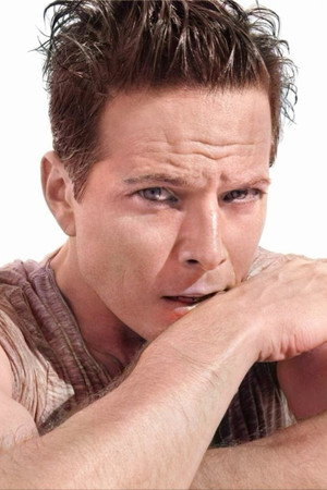 Scott Wolf portrait