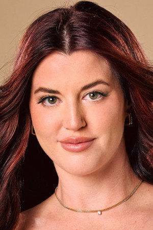 Kayla Summers portrait