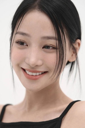 Jung Seo-yeong portrait