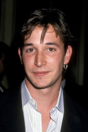 Noah Wyle portrait