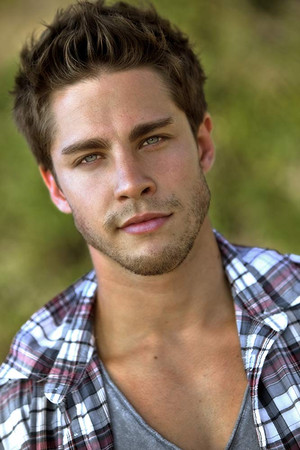 Dean Geyer portrait