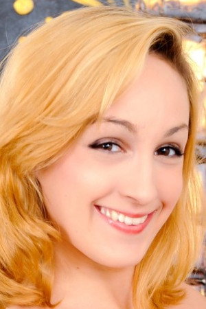 Riley Madison portrait