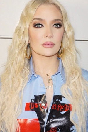 Erika Girardi portrait