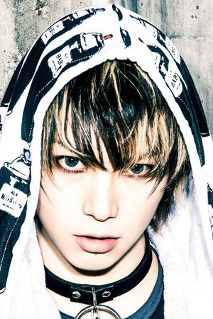 Takeru portrait