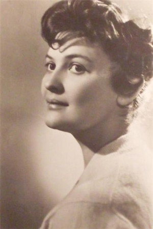 Karina Shmarinova portrait