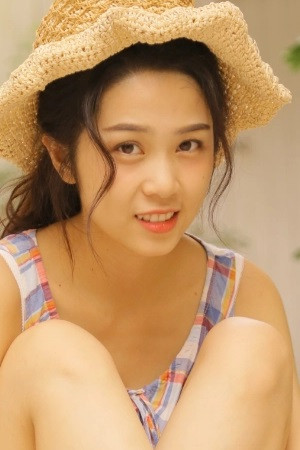 Xia Wen Xi portrait
