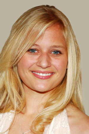 Carly Schroeder portrait