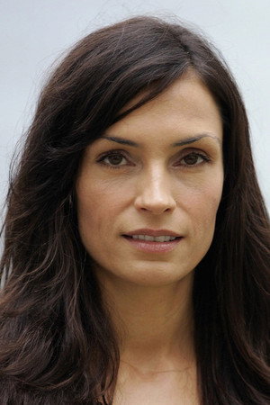 Famke Janssen portrait