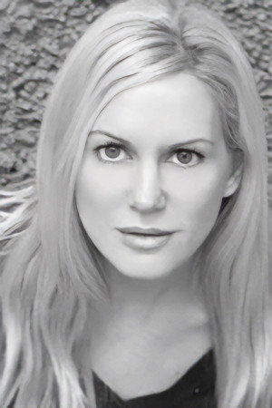 Anouk Ogueta portrait