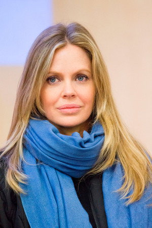 Kristin Bauer portrait