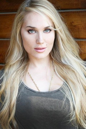Erin Layne portrait