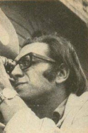 Néstor Paternostro portrait