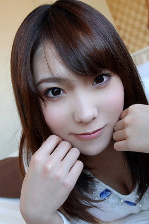 Aihara Yua portrait