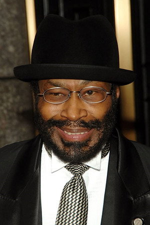 Anthony Chisholm portrait