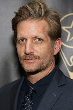 Paul Sparks portrait