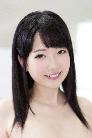 Momose Himari portrait