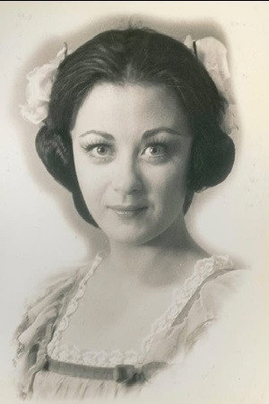 Udana Power portrait