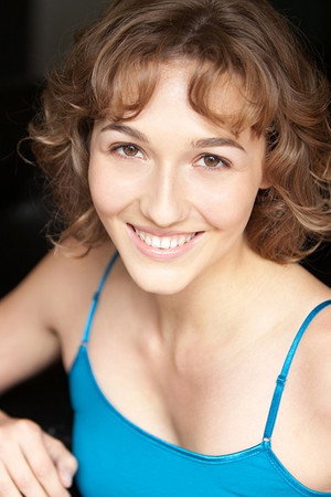 Ava Vanderstarren portrait