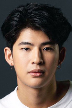 Pakin Kuna-anuwit portrait