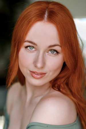 Jennifer Penner portrait