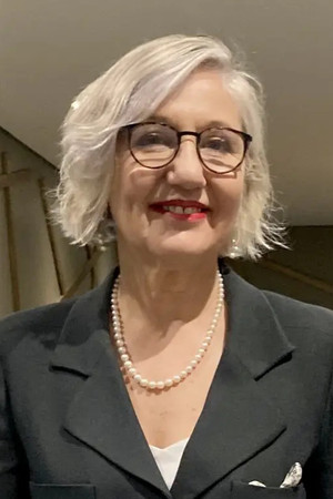 Glenda Gray portrait