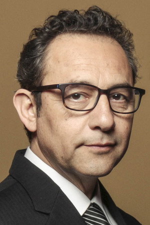 Daniel Muñoz portrait