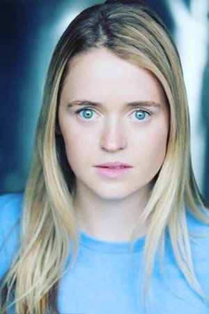 Sofia Oxenham portrait
