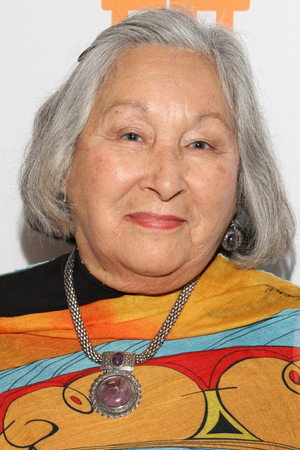 Edna Manitowabi portrait