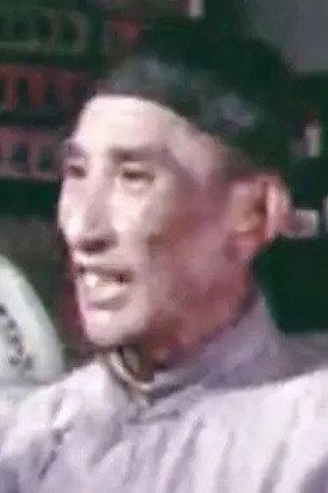 Xin Liang portrait