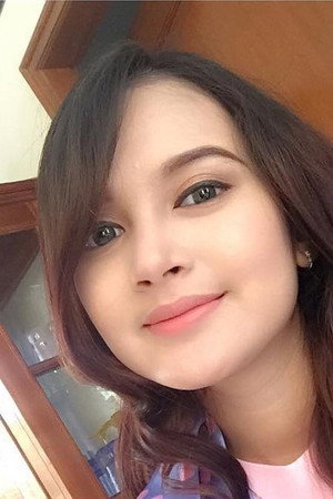 Rosnita Putri portrait