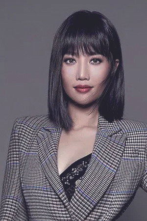 A-Lin portrait