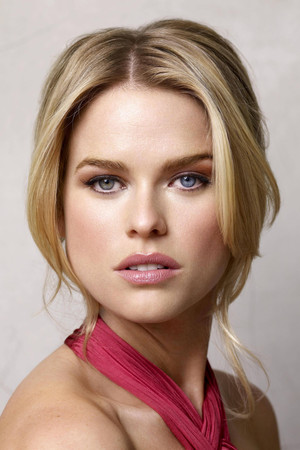 Alice Eve portrait